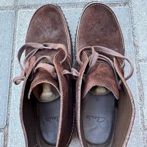 Clarks Men's Dark Brown Chukka Boots